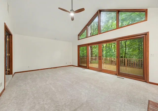 Photo 3 of Single family home for sale at 433 Brookshire Ct, Valparaiso, IN 46385 | MLS# 12763514 | Listing updated on 2026-09-18