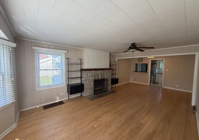 Photo 3 of Single family home for sale at 210 E Madison St, Lombard, IL 60148 | MLS# 12763521 | Listing updated on 2026-09-22