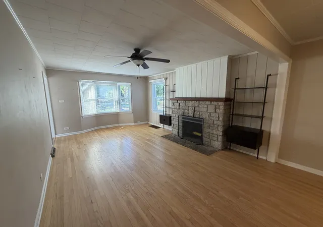 Photo 4 of Single family home for sale at 210 E Madison St, Lombard, IL 60148 | MLS# 12763521 | Listing updated on 2026-09-22