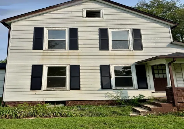Photo 3 of Single family home for sale at 619 Lane St, North Judson, IN 46366 | MLS# 828175 | Listing updated on 2026-09-16