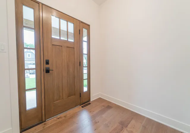 Photo 2 of Single family home for sale at 161 N Winterberry Dr, Valparaiso, IN 46385 | MLS# 830145 | Listing updated on 2026-09-16