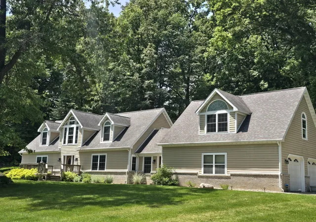 Photo 4 of Single family home for sale at 2688 N Goldring Rd, La Porte, IN 46350 | MLS# 834521 | Listing updated on 2026-09-17