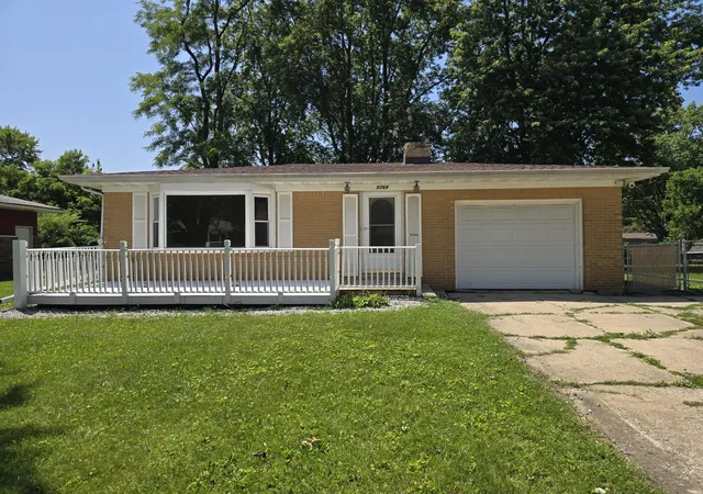 Single family home for sale at 5768 Roosevelt Pl, Merrillville, IN 46410 | MLS# 836269 | Listing updated on 2026-09-18
