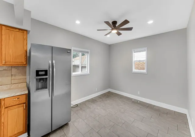 Photo 4 of Sale Pending at 6116 Alexander Ave, Hammond, IN 46323 | MLS# 840063 | Listing updated on 2026-09-16