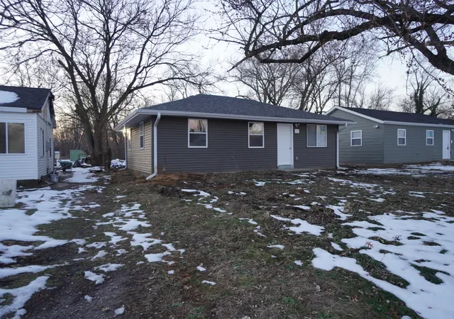 Photo 3 of Single family home for sale at 1258 Idaho St, Gary, IN 46403 | MLS# 842725 | Listing updated on 2026-09-17