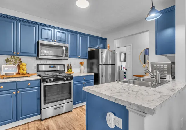 Photo 4 of Single family home for sale at 1557 Byfield Pkwy, Valparaiso, IN 46385 | MLS# 843294 | Listing updated on 2026-09-16
