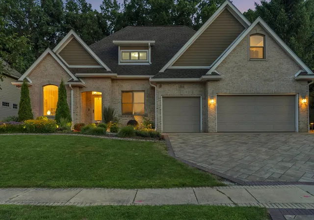 Photo 3 of Single family home for sale at 284 Muirfield Dr, Valparaiso, IN 46385 | MLS# 843386 | Listing updated on 2026-09-17