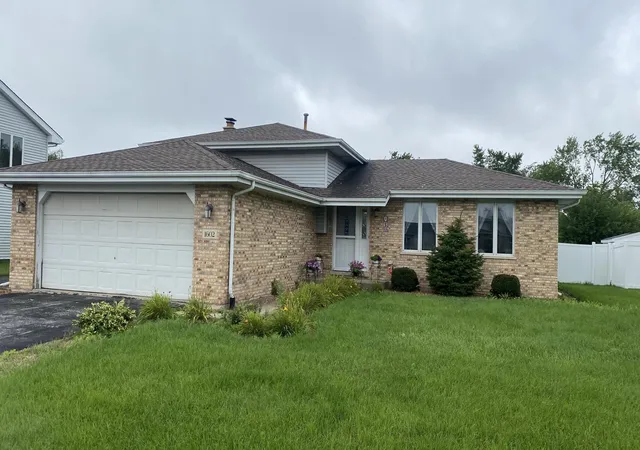 Photo 1 of Single family home for sale at 1602 Cozy Ln, Dyer, IN 46311 | MLS# 843934 | Listing updated on 2026-10-02