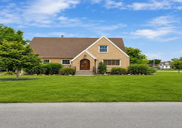 Photo 1 of Single family home for sale at 605 W Montgomery St, Francesville, IN 47946 | MLS# 844267 | Listing updated on 2026-09-15