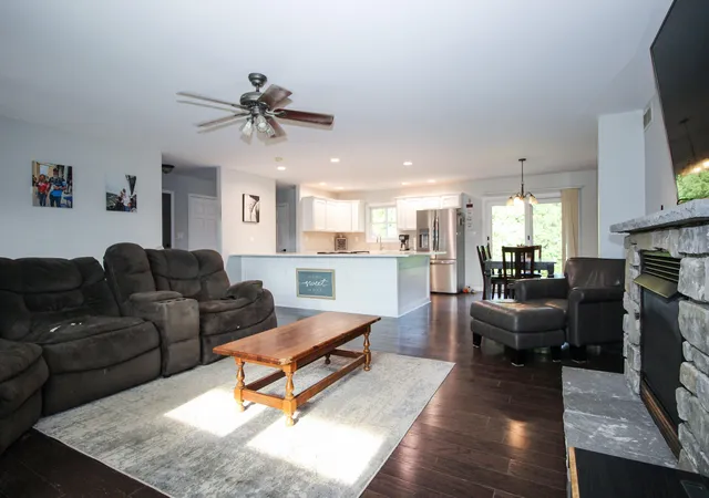 Photo 3 of Single family home for sale at 501 Fir St Sw, De Motte, IN 46310 | MLS# 844308 | Listing updated on 2026-09-17