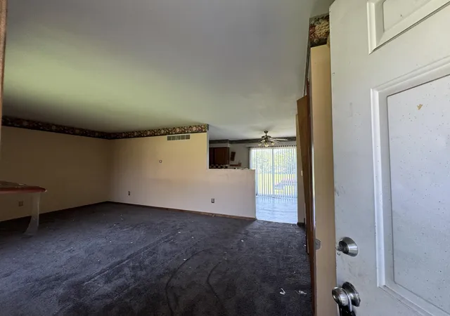 Photo 3 of Single family home for sale at 6281 Chase St, Merrillville, IN 46410 | MLS# 844359 | Listing updated on 2026-09-16