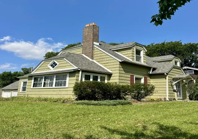 Photo 2 of Single family home for sale at 6548 Jefferson Ave, Hammond, IN 46324 | MLS# 844479 | Listing updated on 2026-09-25