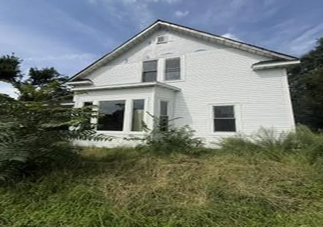 Photo 2 of Sale Pending at 1110 E Cleveland Ave, Hobart, IN 46342 | MLS# 844893 | Listing updated on 2026-09-22