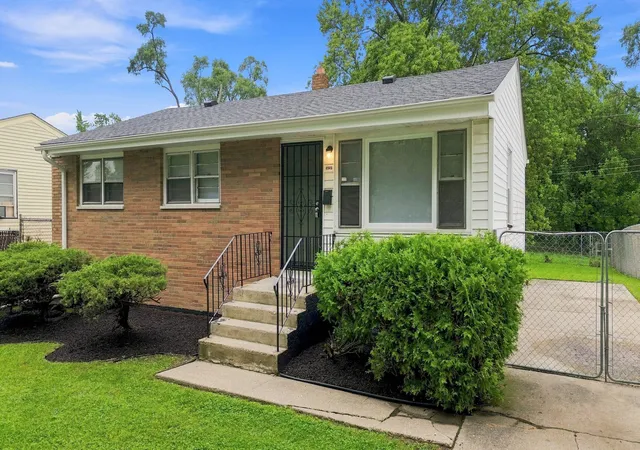 Photo 2 of Single family home for sale at 4946 Vermont St, Gary, IN 46409 | MLS# 845466 | Listing updated on 2026-09-17