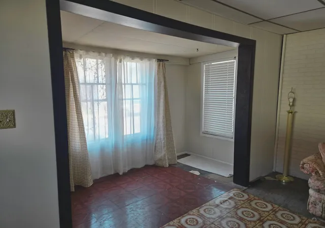 Photo 3 of Single family home for sale at 842 Indiana St, Hammond, IN 46320 | MLS# 845387 | Listing updated on 2026-09-24