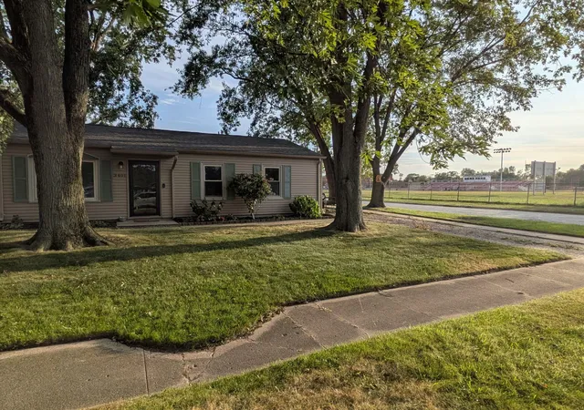 Photo 2 of Single family home for sale at 3401 E 21st Avenue, Lake Station, IN 46405 | MLS# 845303 | Listing updated on 2026-09-25