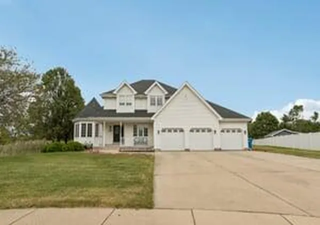 Photo 1 of Single family home for sale at 8445 Jennifer Ct, Saint John, IN 46373 | MLS# 845417 | Listing updated on 2026-09-25