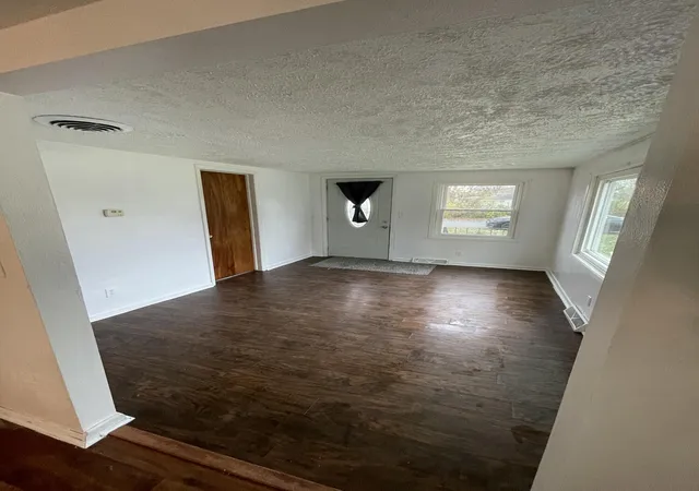 Photo 3 of House for sale at 2741 Edgewood St, Portage, IN 46368 | MLS# 845405 | Listing updated on 2026-09-17