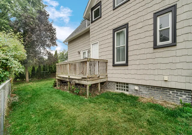 Photo 3 of Single family home for sale at 809 2nd Street, La Porte, IN 46350 | MLS# 845495 | Listing updated on 2026-09-17