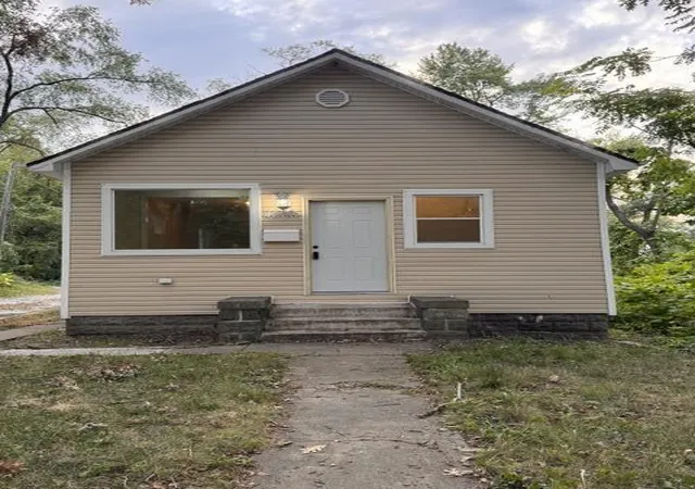 Photo 2 of Single family home for sale at 4228 Delaware St, Gary, IN 46409 | MLS# 845392 | Listing updated on 2026-09-16