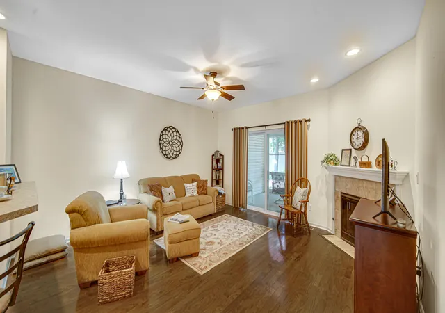 Photo 3 of Townhouse for sale at 49 Victoria Cir, La Porte, IN 46350 | MLS# 845469 | Listing updated on 2026-09-21