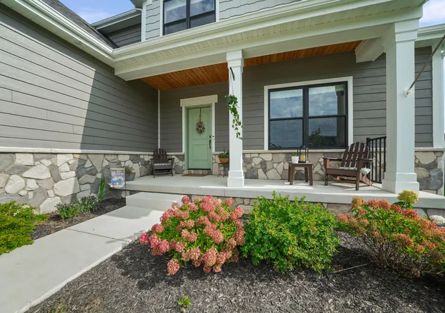 Photo 3 of Single family home for sale at 3002 Forestside Ln, Valparaiso, IN 46385 | MLS# 845452 | Listing updated on 2026-09-18