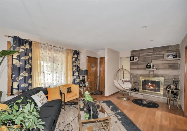 Photo 3 of Single family home for sale at 2088 Roosevelt St, Gary, IN 46404 | MLS# 845485 | Listing updated on 2026-09-17