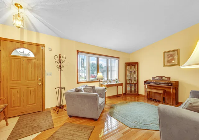 Photo 3 of Single family home for sale at 250 Hawthorne Ct, Hobart, IN 46342 | MLS# 845524 | Listing updated on 2026-09-18