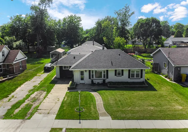 Photo 3 of Sale Pending at 1708 Norwood Dr, Griffith, IN 46319 | MLS# 845539 | Listing updated on 2026-09-18
