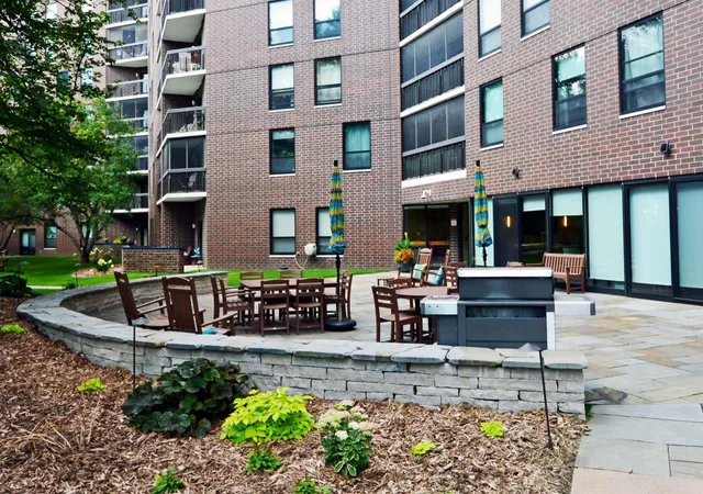 Photo 3 of Condo for sale at 6615 Lake Shore Dr S #603, Minneapolis, MN 55423 | MLS# 6777271 | Listing updated on 2026-09-09