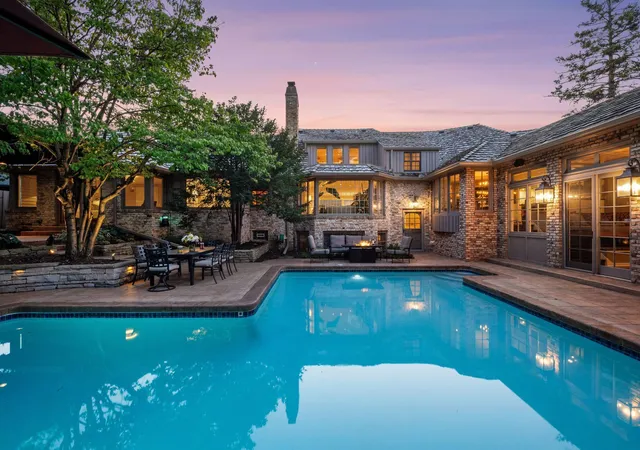 Photo 2 of Mansion for sale at 2501 France Ave S, Minneapolis, MN 55416 | MLS# 6786647 | Listing updated on 2026-09-16