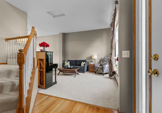 Photo 4 of Single family home for sale at 9207 W 136th Street, Savage, MN 55378 | MLS# 6806073 | Listing updated on 2026-09-18