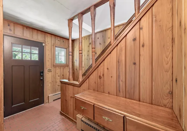 Photo 3 of Single family home for sale at 22 Eagle Ridge Rd, Saint Paul, MN 55127 | MLS# 6814717 | Listing updated on 2026-10-06