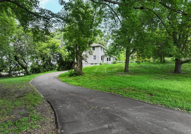 Photo 3 of Single family home for sale at 215 4th Street NW, Glenwood, MN 56334 | MLS# 7023634 | Listing updated on 2026-09-18