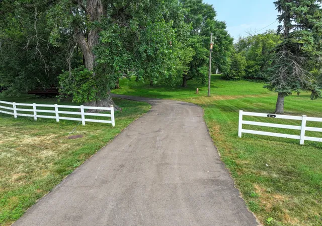 Photo 4 of Single family home for sale at 215 4th Street NW, Glenwood, MN 56334 | MLS# 7023634 | Listing updated on 2026-09-18