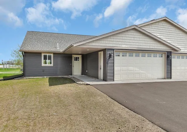Photo 3 of Townhouse for sale at 109 Bal Veld Dr, Pease, MN 56363 | MLS# 7026331 | Listing updated on 2026-09-09
