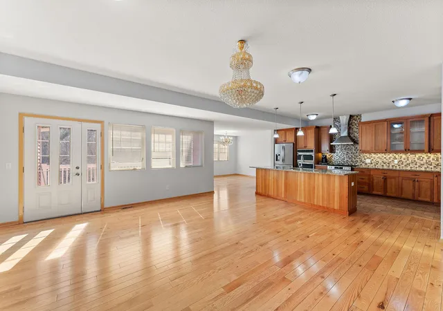 Photo 3 of Single family home for sale at 438 Wildwood Rd, Saint Paul, MN 55115 | MLS# 7026876 | Listing updated on 2026-09-17