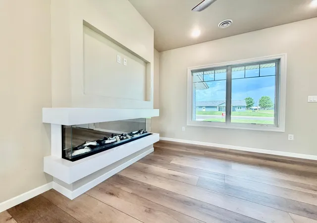 Photo 3 of Single family home for sale at 432 N School St, Tyler, MN 56178 | MLS# 7027409 | Listing updated on 2026-09-17