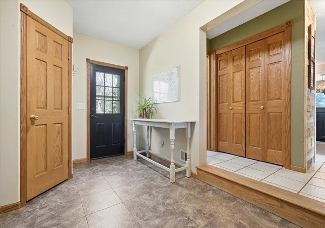 Photo 2 of Sale Pending at 1226 Old Ml Rd, New Richmond, WI 54017 | MLS# 7029814 | Listing updated on 2026-09-18