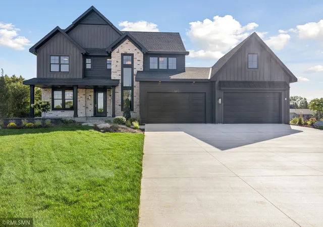 Photo 3 of Single family home for sale at 5813 S Century Ridge, Saint Paul, MN 55129 | MLS# 7038548 | Listing updated on 2026-10-20