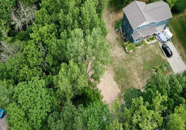 Photo 4 of Land for sale at 2113 Oakridge St, Saint Paul, MN 55119 | MLS# 7039563 | Listing updated on 2026-09-16