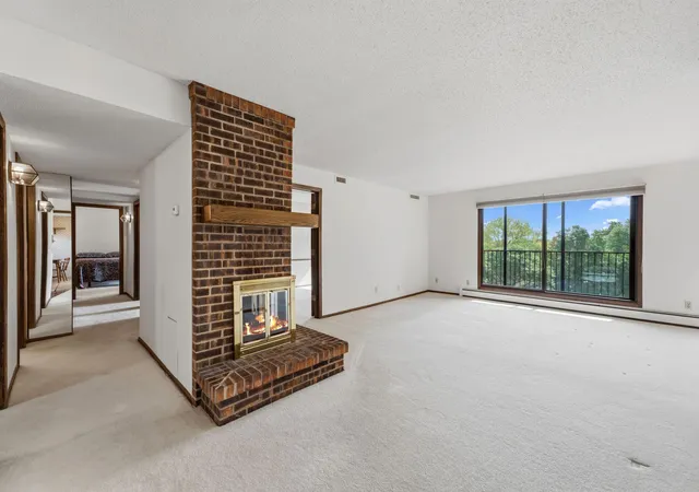 Photo 4 of Condo for sale at 9500 Collegeview Rd #206, Minneapolis, MN 55437 | MLS# 7047054 | Listing updated on 2026-09-11