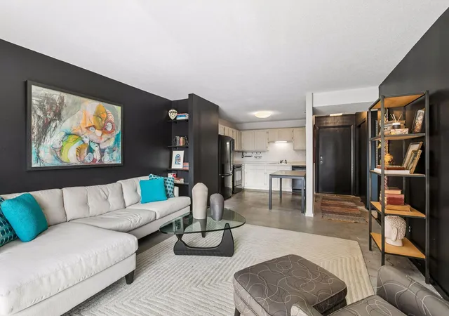 Photo 3 of Condo for sale at 66 9th Street E #2113, Saint Paul, MN 55101 | MLS# 7054198 | Listing updated on 2026-09-17