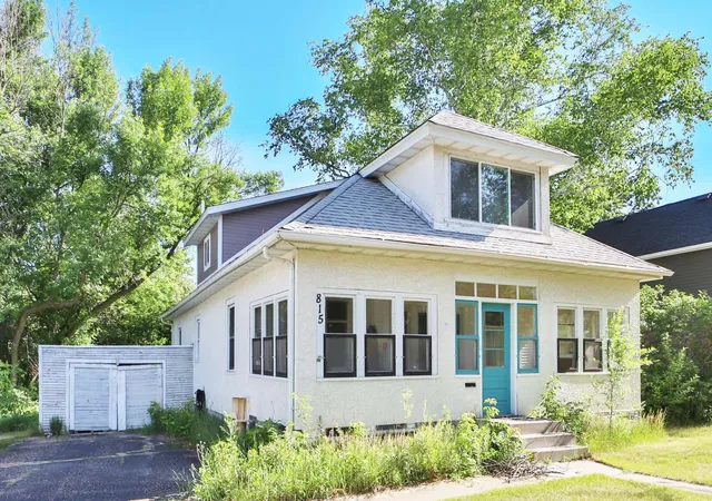 Photo 1 of Single family home for sale at 815 Rosewood St, Brainerd, MN 56401 | MLS# 7054299 | Listing updated on 2026-09-16