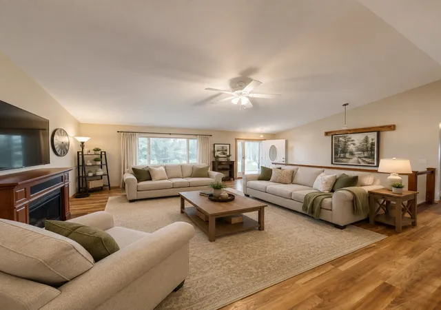 Photo 4 of Single family home for sale at 4806 22nd Street NE, Willmar, MN 56201 | MLS# 7054484 | Listing updated on 2026-09-17