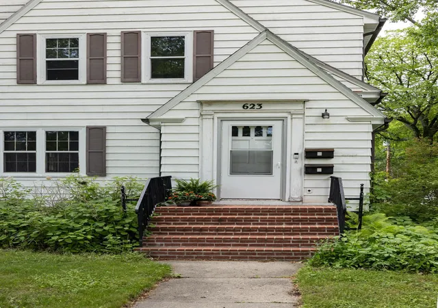 Photo 4 of Single family home for sale at 623 6th Street S, Moorhead, MN 56560 | MLS# 7055381 | Listing updated on 2026-09-17