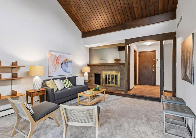Listing Photo 5 - Condo for sale in building located at 6115 Lincoln Dr, Edina, MN 55436 - Unit #353