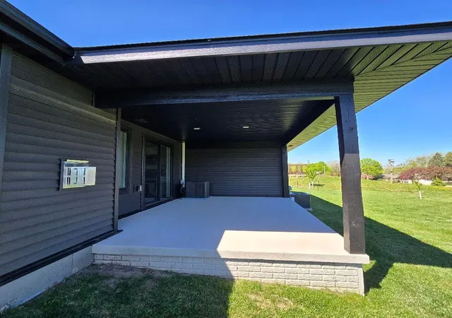 Photo 3 of Townhouse for sale at 307 Sunset Ave, Mountain Lake, MN 56159 | MLS# 7062915 | Listing updated on 2026-09-17