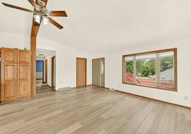Photo 4 of Single family home for sale at 2113 3rd Avenue SE, Rochester, MN 55904 | MLS# 7063665 | Listing updated on 2026-09-18