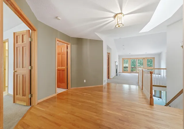 Photo 3 of Single family home for sale at 15 Anemone Cir, Saint Paul, MN 55127 | MLS# 7064678 | Listing updated on 2026-10-05